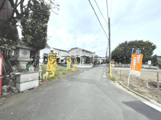【前面道路含む現地写真】