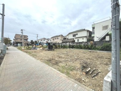 【前面道路含む現地写真】 | 仲介手数料無料　日野市高幡647新築戸建て4棟　７号棟