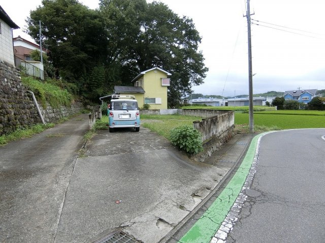 高崎市吉井町塩川売土地の外観