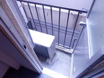 二条グランドハイツのバルコニー