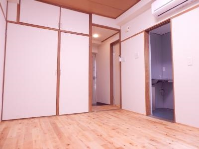 二条グランドハイツの内装|洋室