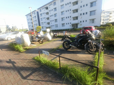 【その他共用部分】 | 洋光台南第２団地６－７号棟 | バイク置場です。