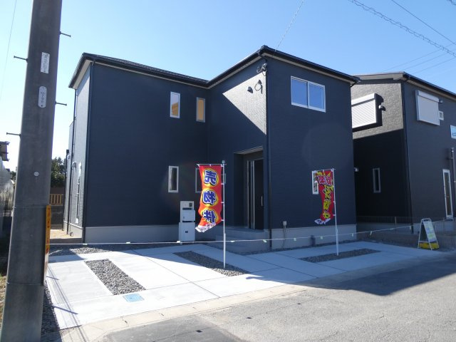 碧南市雨池町21-1期新築分譲住宅　2号棟の外観|碧南市雨池町21-1期新築分譲住宅2号棟写真です。2022年1月撮影