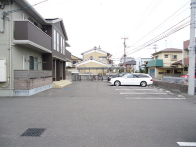 【駐車場】 | ウェスティ一色