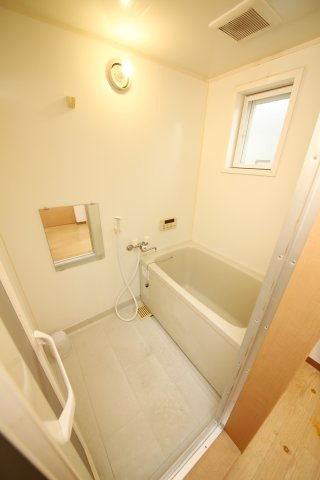 リベルテの浴室