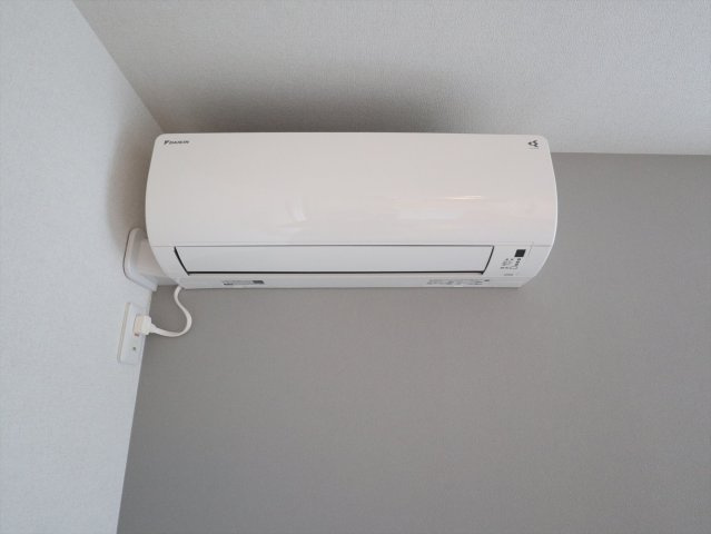フェルス　アオレオーレの設備|エアコン