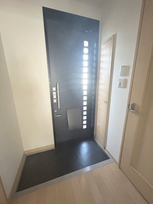 【玄関】 | オーベルジュ岡本