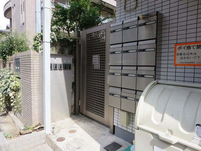 【エントランス】 | 高円寺ロイヤルハイツ