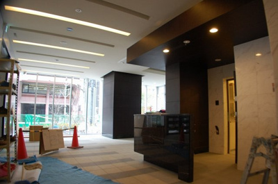 【ロビー】 | プレサンスタワー北浜 | ゆとりのあるロビーです