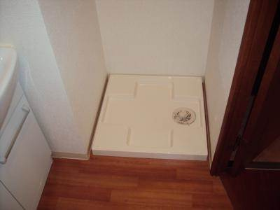 プラネシア星の子京都御所の洗面所|洗濯機室内設置可