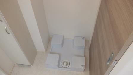 コルナゴハイツの洗面所|室内洗濯機置き場