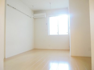 【寝室】 | ラベレッツァ世田谷