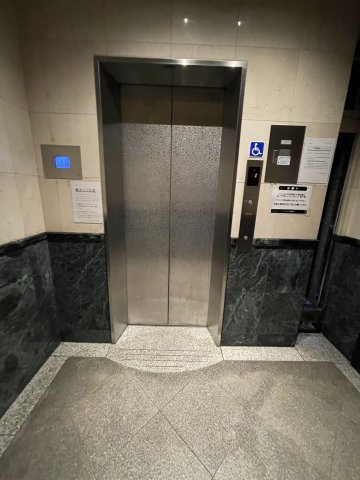 ランドマークシティ梅田東のロビー|ゆとりのあるロビーです