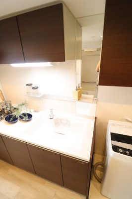 【洗面所】 | ラグゼナ清水五条