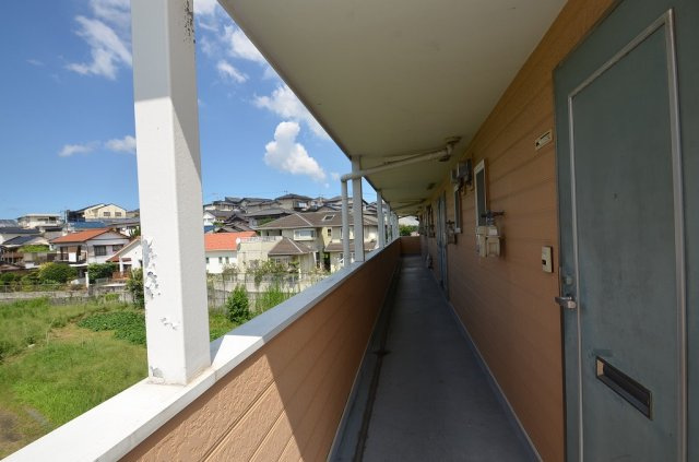 シティーベール沖田のエントランス