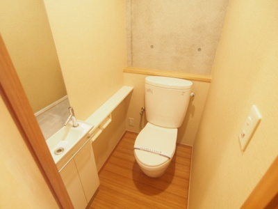 【トイレ】 | Ｍ’ｓ　ＧＡＲＤＥＮ | コンパクトで使いやすいトイレです