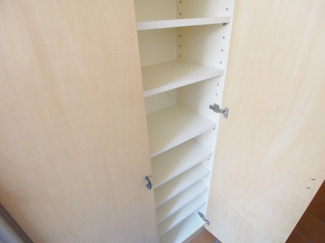 【玄関】 | Ｍ’ｓ　ＧＡＲＤＥＮ | たくさん収納できるシューズボックスです