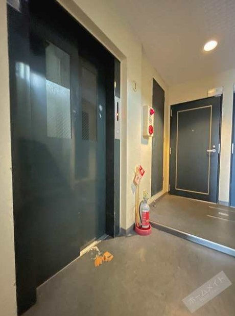 トミーフラット堺のロビー