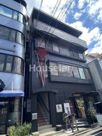 バールビルの外観