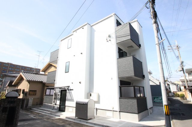 ノイヴェル近大前( 近畿大学 一人暮らし )の外観