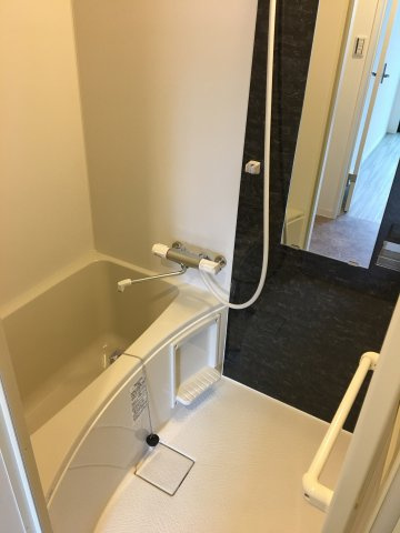 ノイヴェル近大前( 近畿大学 一人暮らし )の浴室