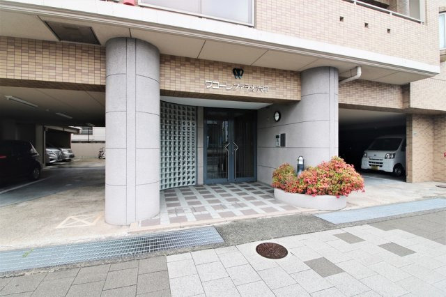 ワコーレファラオ六甲のエントランス|エントランスです