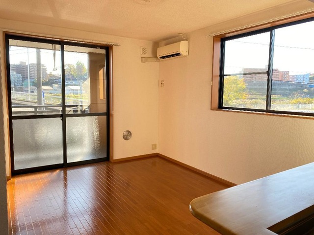 プレッソリーバの居間・リビング|リビング