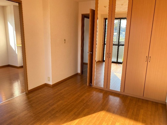 プレッソリーバの洋室|洋室