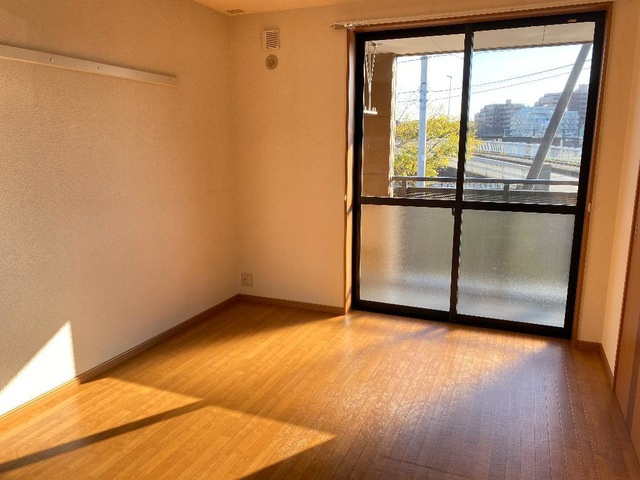 プレッソリーバの洋室|洋室