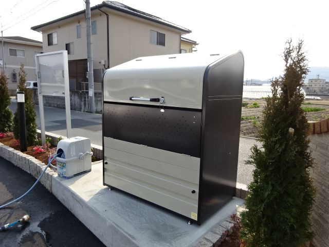 総社市中原のアパートのその他共用部分|敷地内ゴミST・当番なし