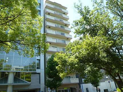 【外観】 | グリーンハイム河原町 | 【資料には掲載していない情報】
物件の陽当りや通風・仕様設備や
お部屋の大きさの比較、状態など、
資料には掲載していない情報がたくさんあります。
ぜひ現地を見られる事をお勧めいたします！