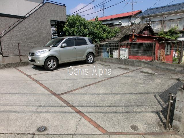 リスドーレ山手　六番館の駐車場|リスドーレ山手　六番館