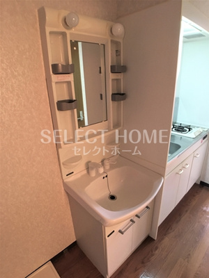 【独立洗面台】 | 伝兵衛 | 独立洗面台、小物を置くことができて便利です
同型タイプ