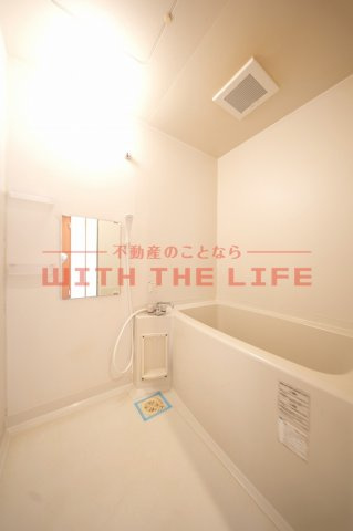 コーポ廣重【キャッシュバック対象物件】の浴室|ゆったり過ごせるお風呂です