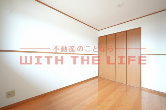 コーポ廣重【キャッシュバック対象物件】の洋室|使い勝手のいい洋室です