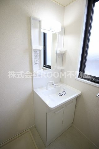 シェトワの独立洗面台