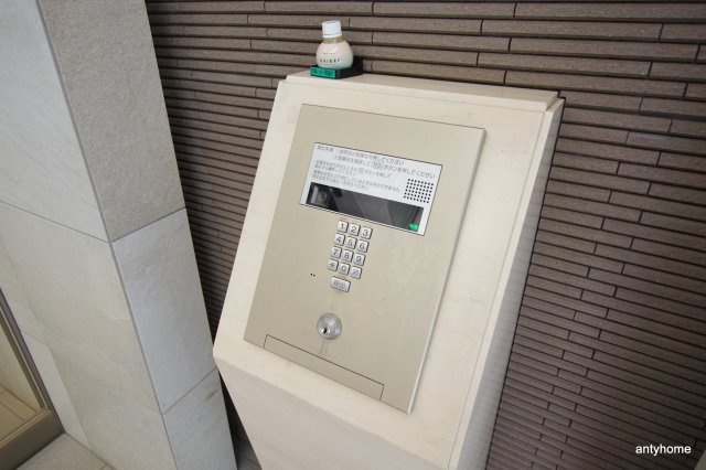 プレサンス南森町駅前　仲介手数料無料のセキュリティ