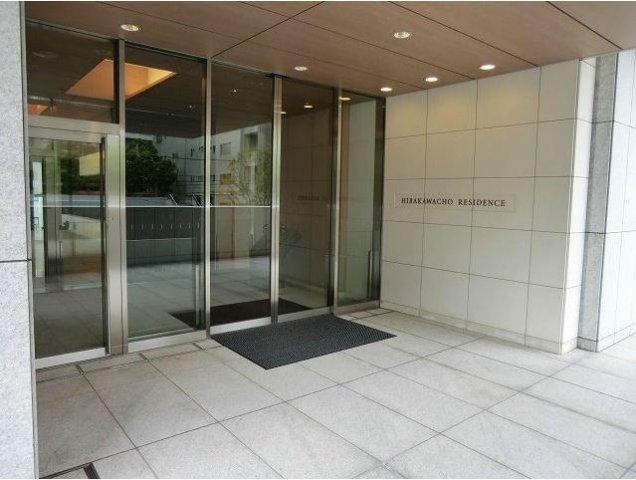 平河町レジデンスのエントランス|平河町レジデンス