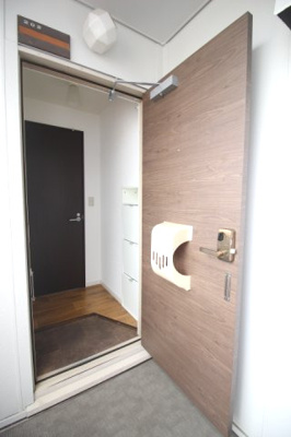【玄関】 | コーポ朝日A棟