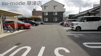 【駐車場】