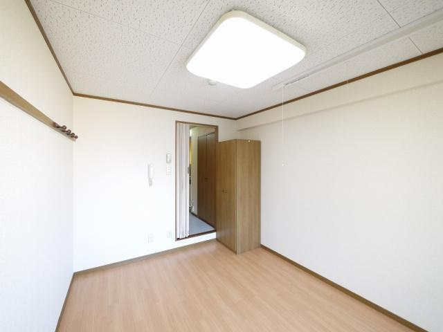 新大宮シティ・パルの寝室|ゆとりの広さです