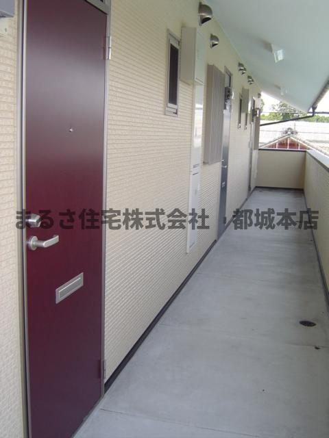 グレイシアコートの玄関