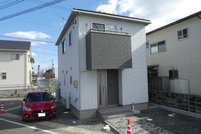 総社市中原の一戸建ての外観