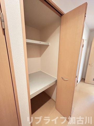 加古川市加古川町稲屋のアパートの収納