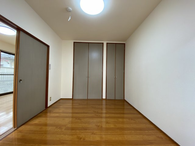 【寝室】 | ケンズ坂田