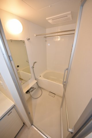 コンフォリア北堀江一丁目の浴室|日々の疲れを癒すお風呂付です