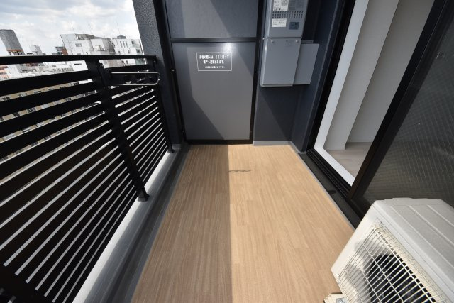 コンフォリア北堀江一丁目のバルコニー|バルコニーがあります