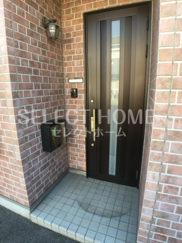 【エントランス】 | メゾネット椿 南棟 | 建物の内部です