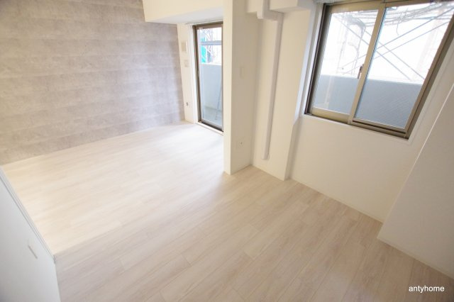 セレニテフラン野田阪神駅前　仲介手数料無料の寝室