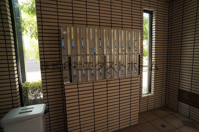 レヴェンテ東向日のその他共用部分|集合ポスト